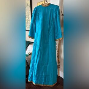 Absolutely amazing authentic 1960s or early 70s hostess maxi dress